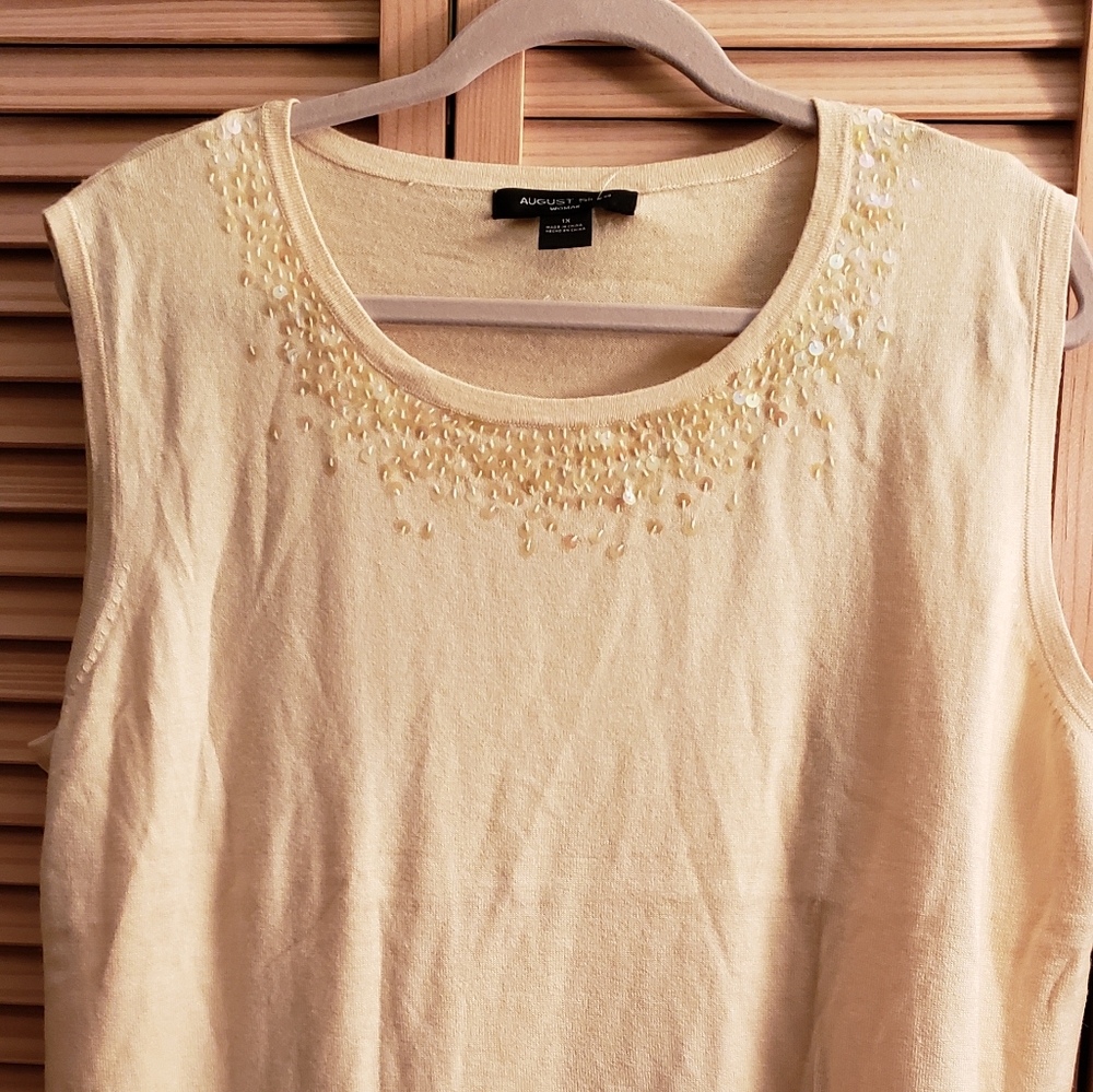 Sleeveless top - Picture 2 of 5